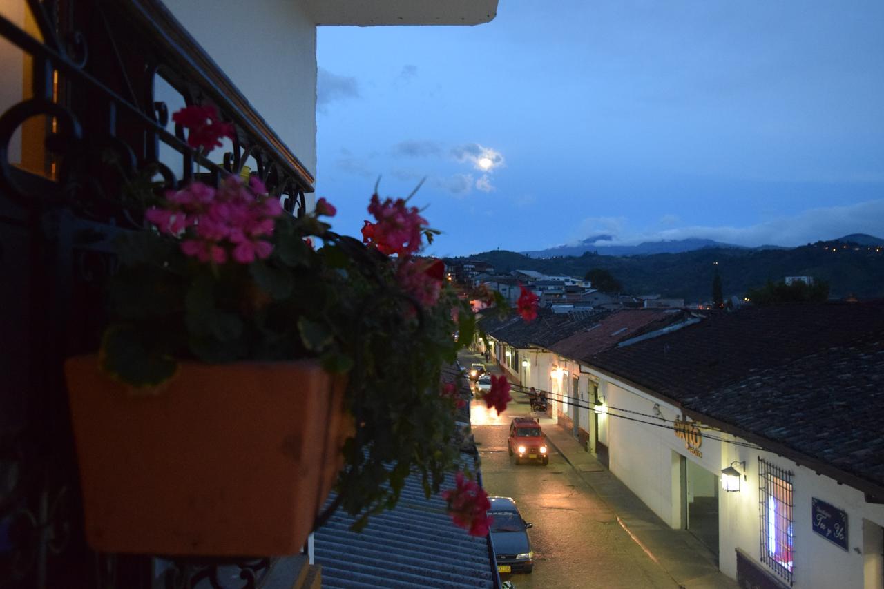 Les Balcons Hostel Popayan Exterior photo